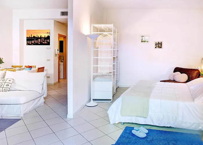 Апарт-отель Venice Lion 3*